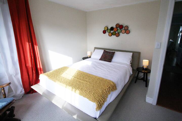 Master Bedroom: Queen bed with brand-new 12" memory foam mattress