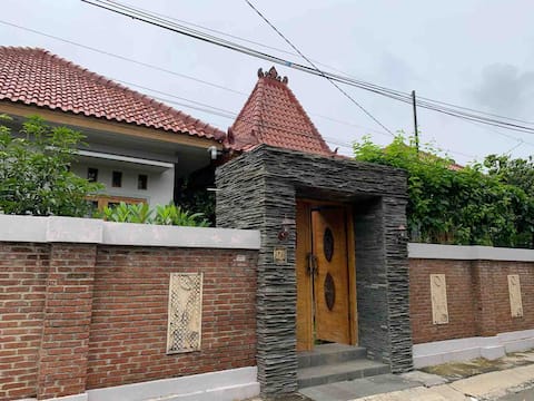 Modern Javanese house ( JOGLO )