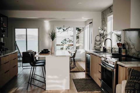 Inch Arran Escape - Waterfront, king bed, D/W