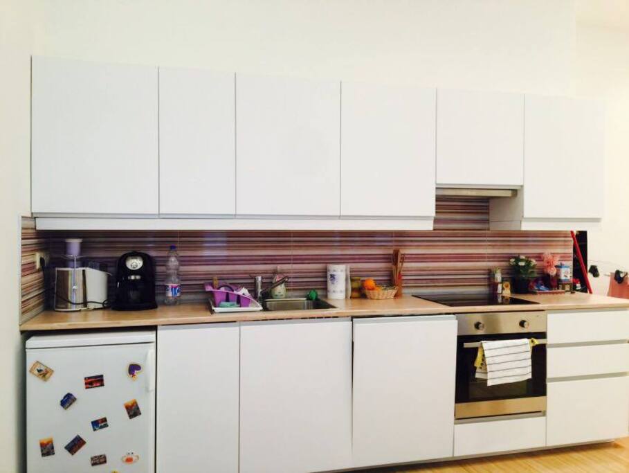 Fully equipped kitchen