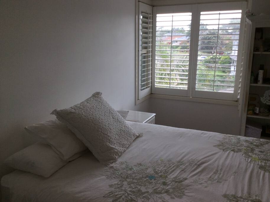 Bedroom 2 with desk