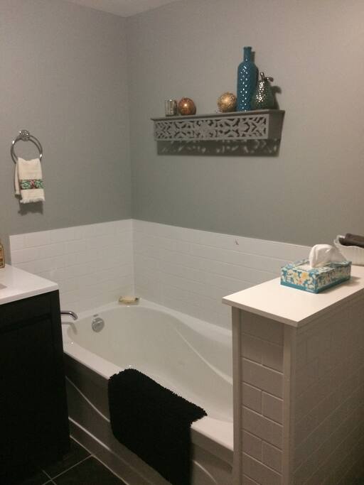 Bathtub