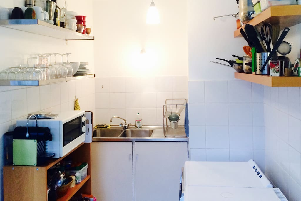 Fully equipped kitchen