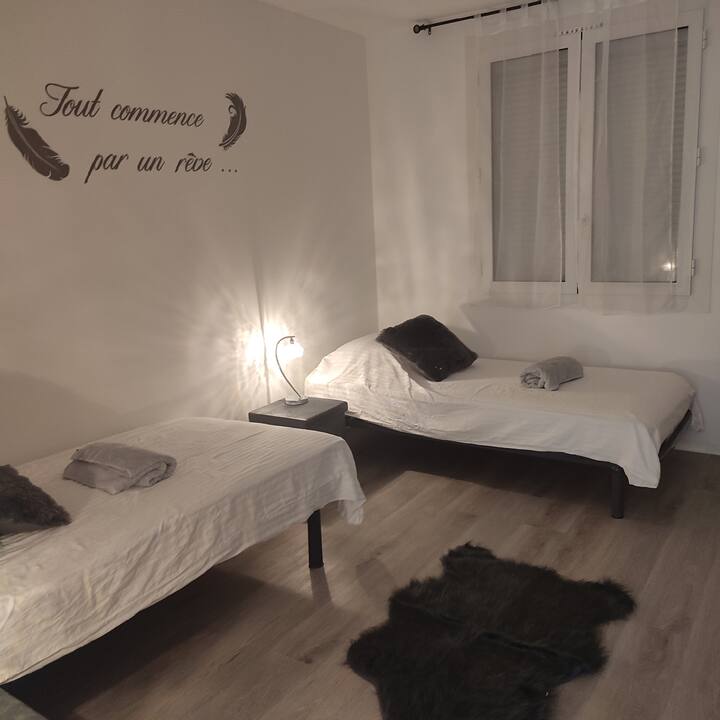 საძინებელი 2