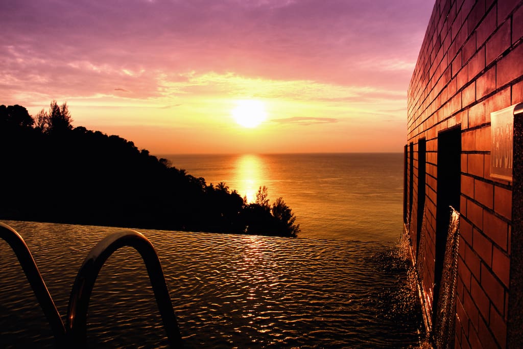 Infinity pool with view upstairs