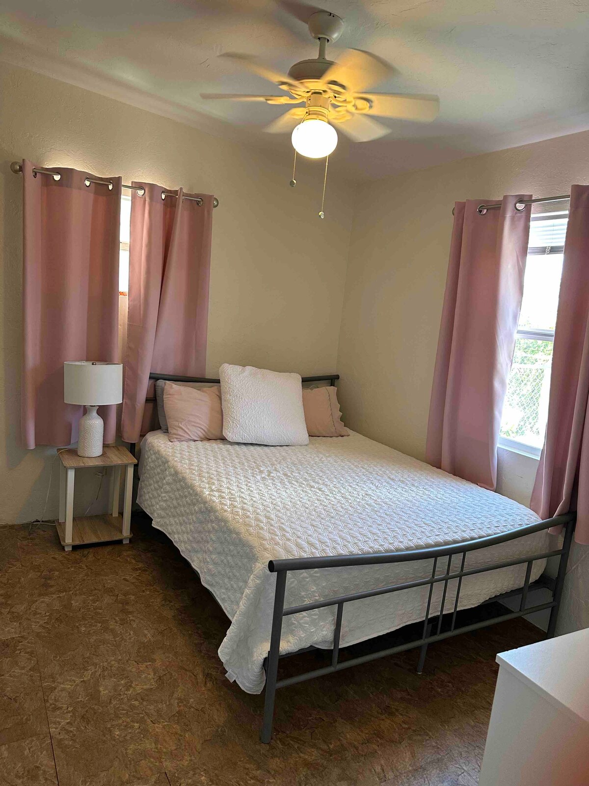 საძინებელი 3