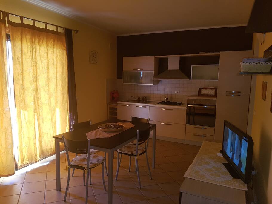 salone e cucina a vista