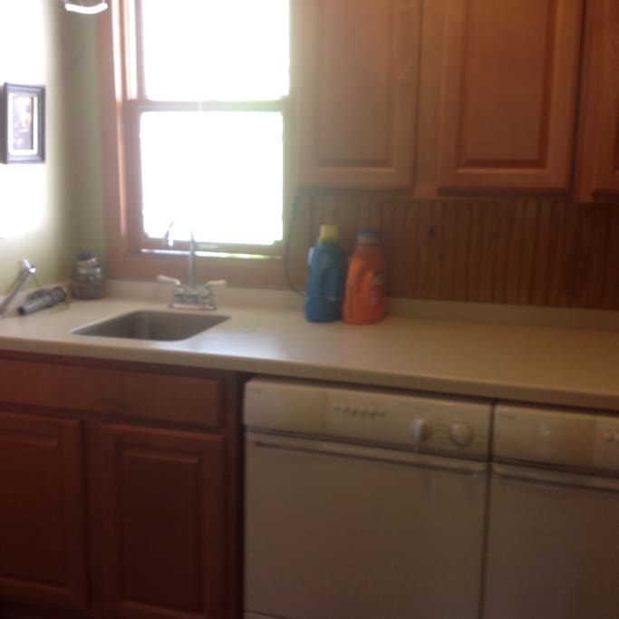 bathroom/ laundry