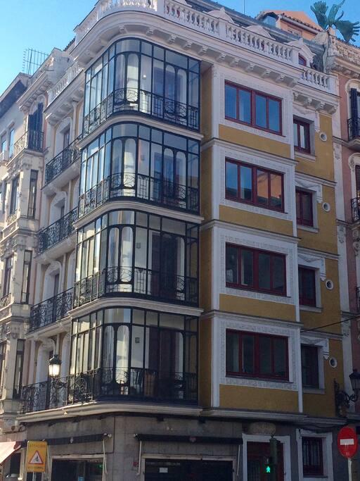 Edificio emblemático en el centro de Madrid