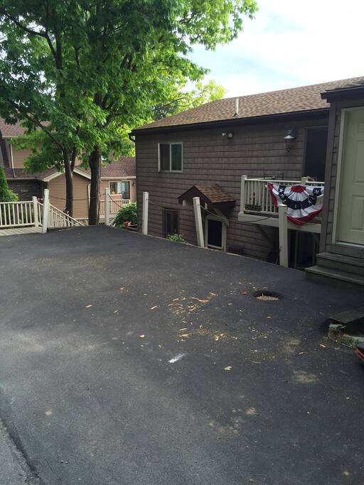 Parking area and Private entrance