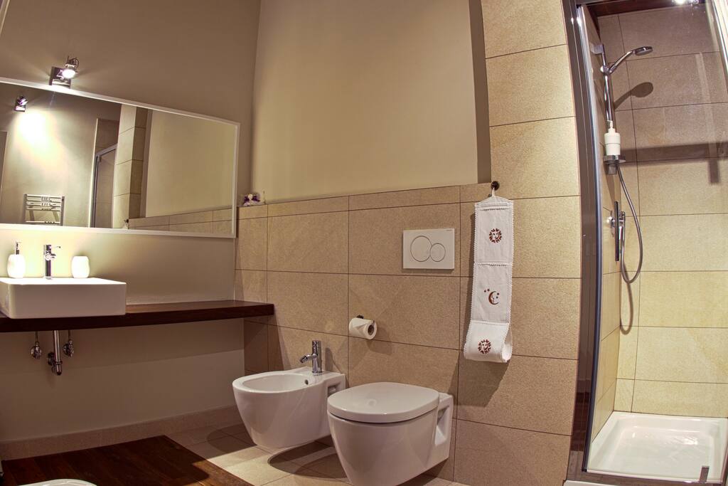 La Giuggiola - bagno privato con doccia