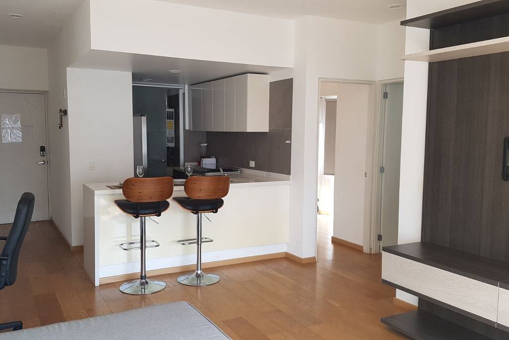 Cocina con Area de Lavado