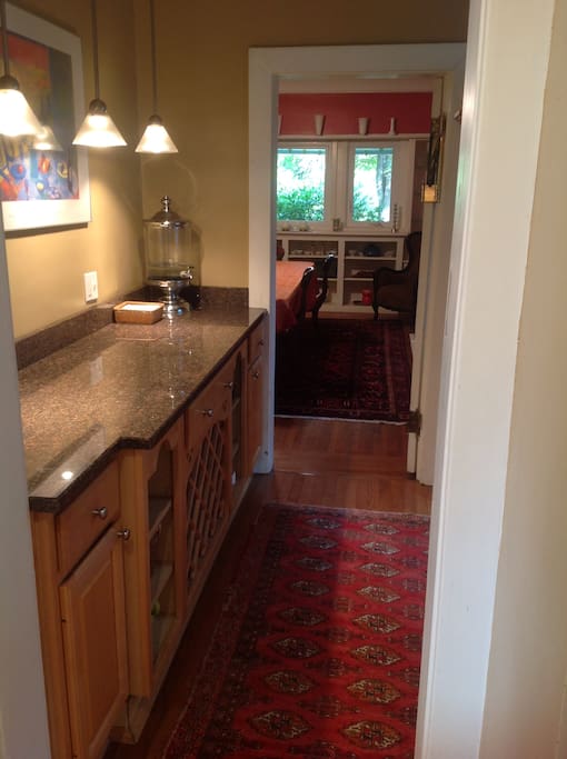 Butlers pantry for serving and entertaining