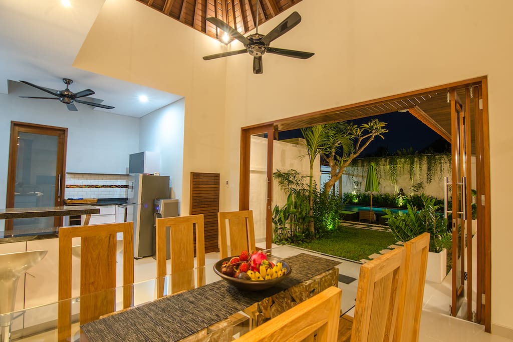 Bi-folding doors. Open plan, modern amenities with a Balinese flare