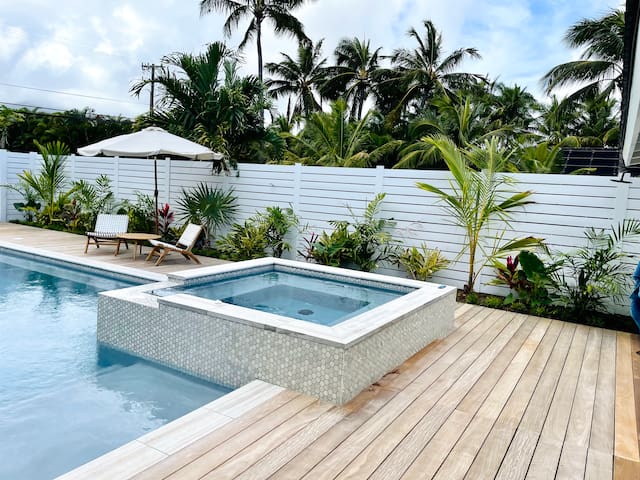 Beautiful Kailua Home – 1 House From Beach! gallery image 3