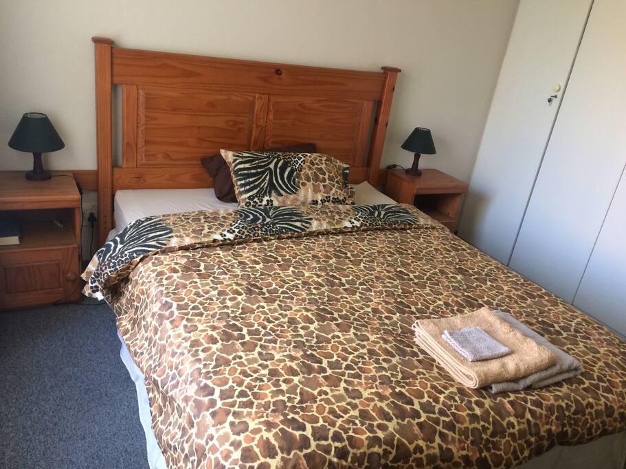 Two person bed-Queen size bed