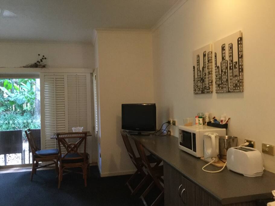 Studio amenities