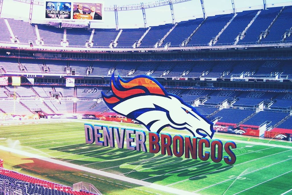 Sports Fans - Broncos Stadium is a short 10 minute walk door to door. Quick 5 min Uber/Lyft ride to Pepsi Center & Rockies Stadium