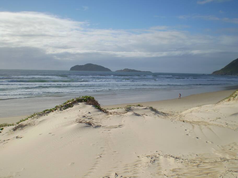 PRAIA DO SANTINHO