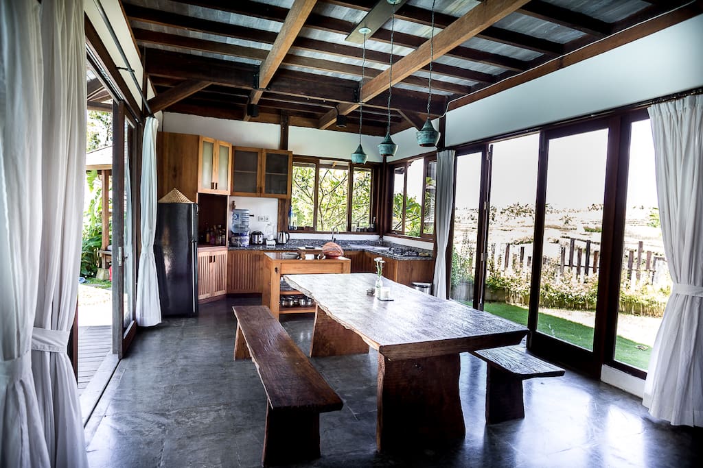1st floor dining area/kitchen