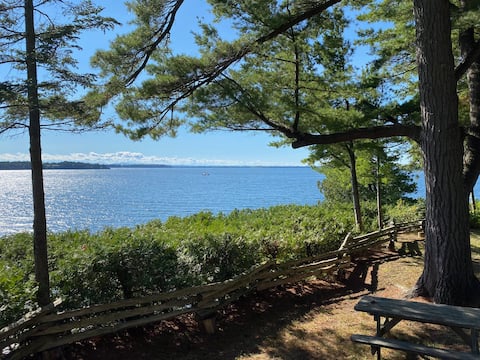 Lakefront Home on Lake Champlain w/Stunning Views