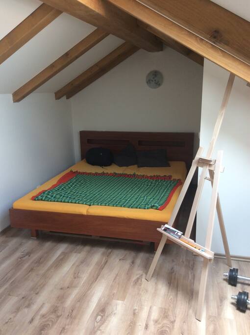 Upper bedroom