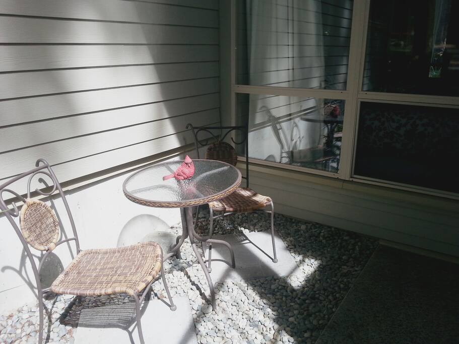 Ground level, front entrance. Wheel chair accessible and great for seniors. Paved and easy sidewalk access from car to front door.
