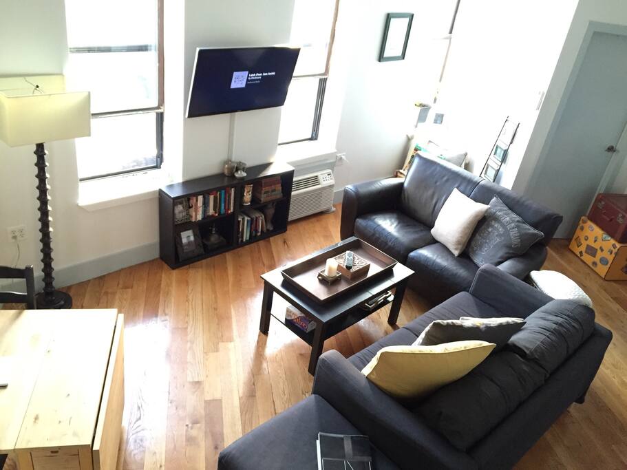 Living room and kitchen table