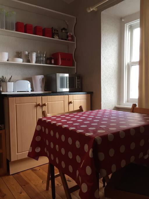 Kitchenette