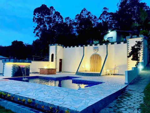 @Recanto da Paz Swimming pool,Hydro,Billiards
barbeque