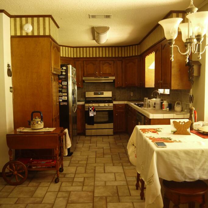 Kitchen access