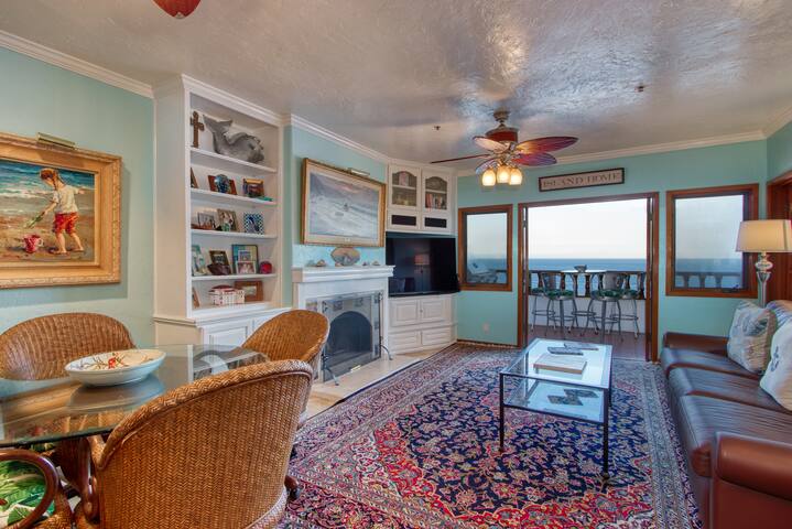 H249: Villa w/ VIEWS, NO STEPS, 6-Seat Golf Cart gallery image 3