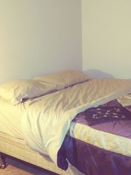 Plush Queen Room