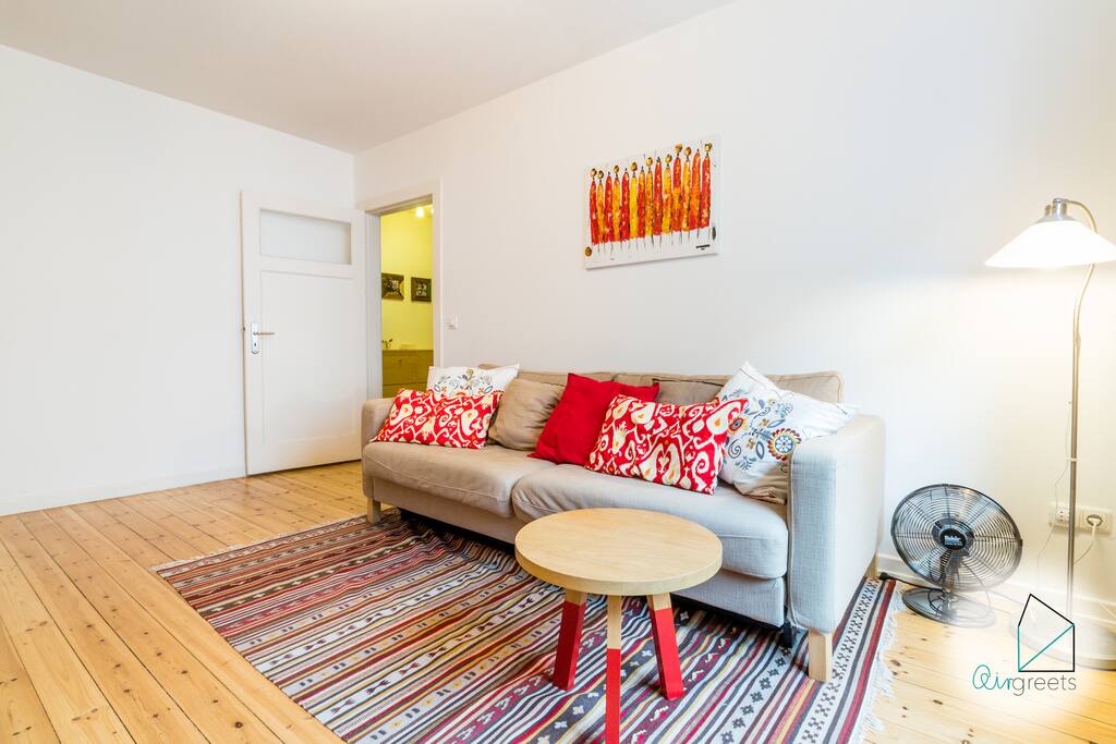 On the trendy sofa bed you can relax in the evening and spend restful nights.