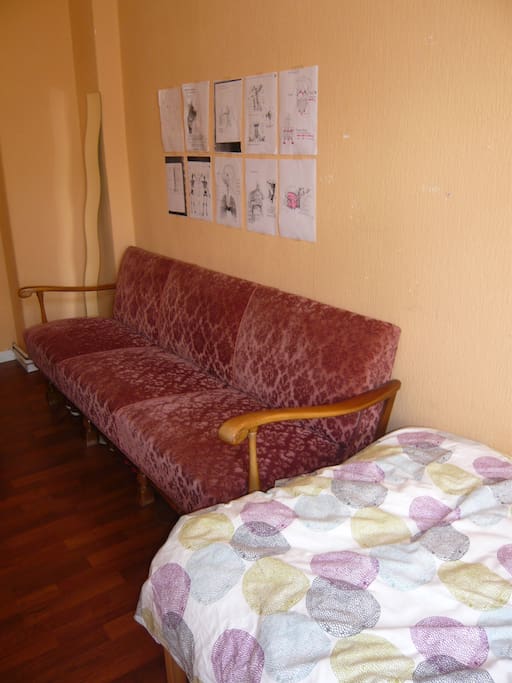 Room2