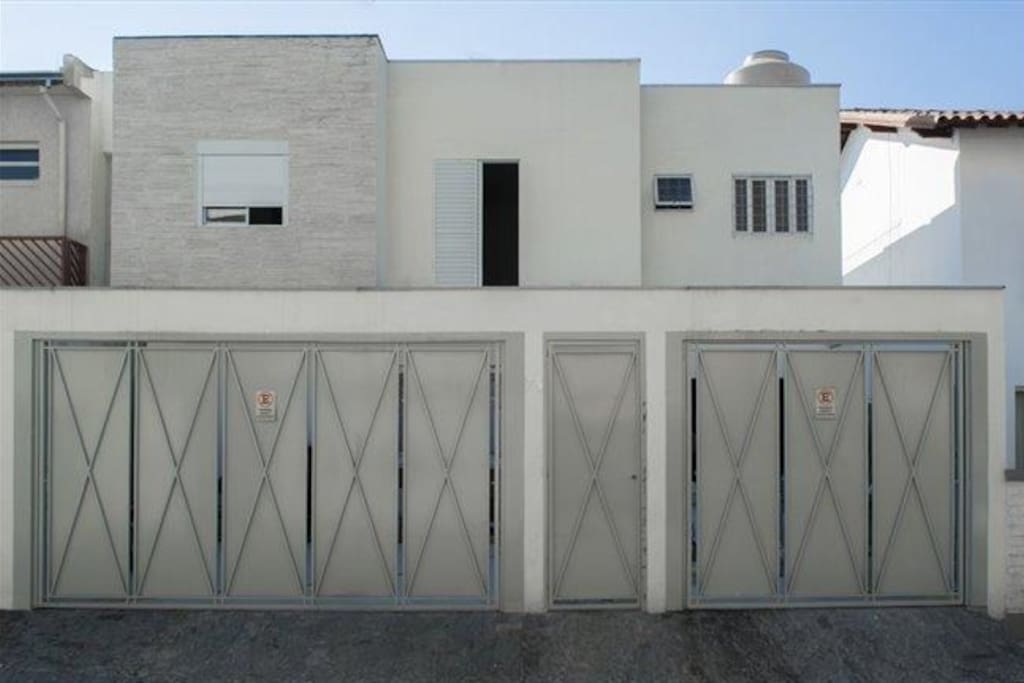 Fachada do Coliving