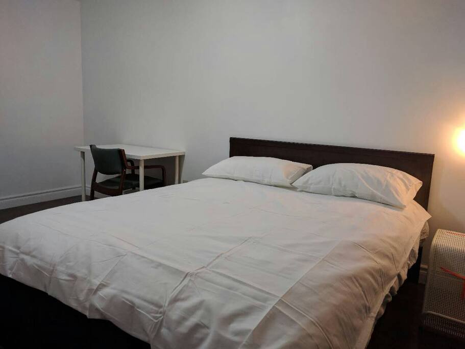 bedroom 202 IBM corner