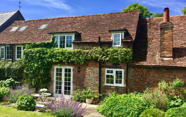 Luxury Cottage In The Heart Of The Chilterns Cottages For Rent