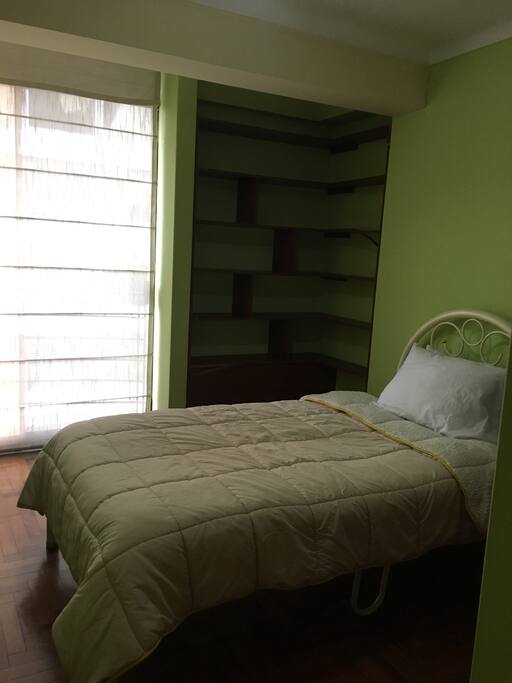 Las habitaciones tienen sus armarios empotrados!