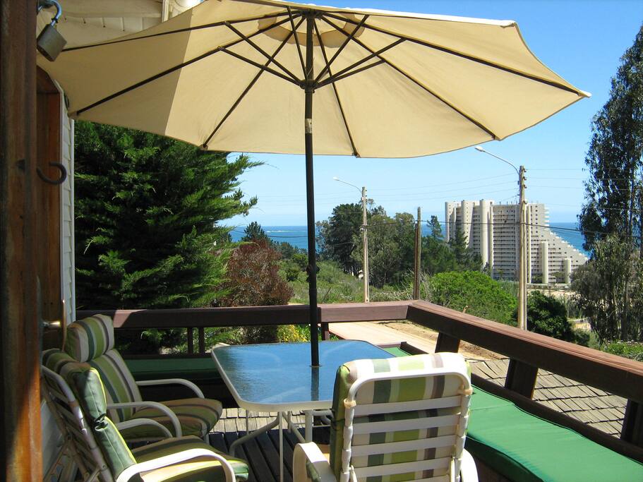 Vista desde la Terraza al Mar.