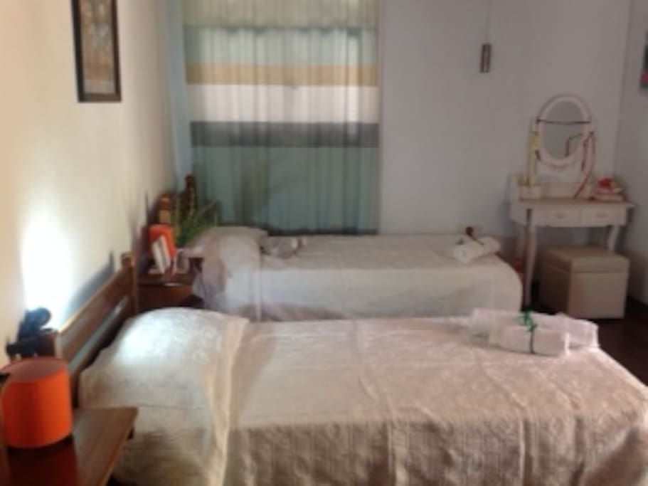 The kids bedroom photo 1