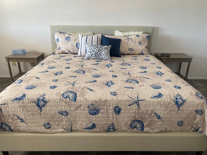 Dhoma kryesore e gjumit
