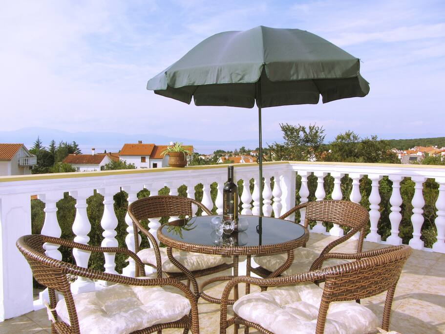 Ideal for relaxing on a sunny day