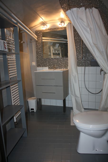 salle de bain .
