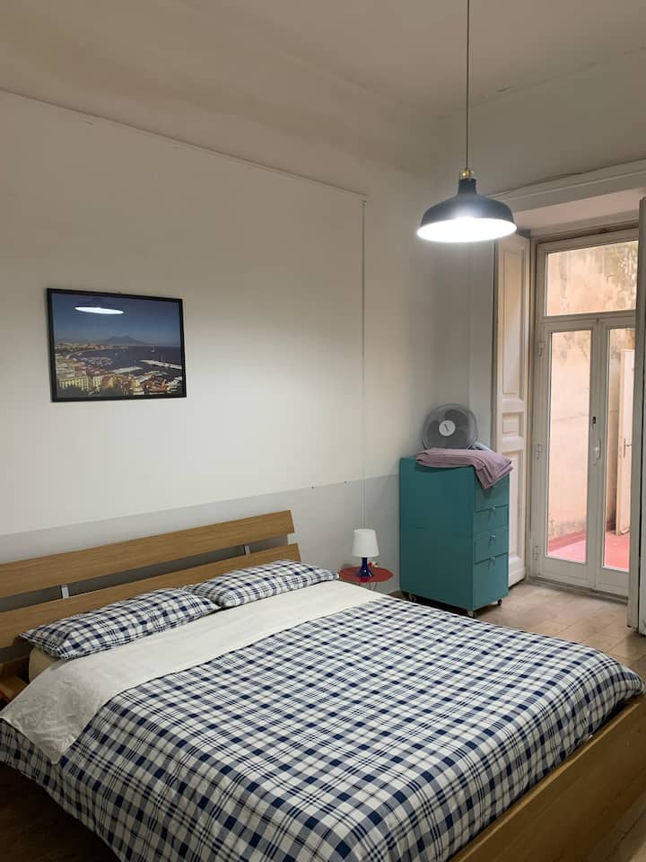 Spaccanapoli House: 3) Bilocale - Nápoles