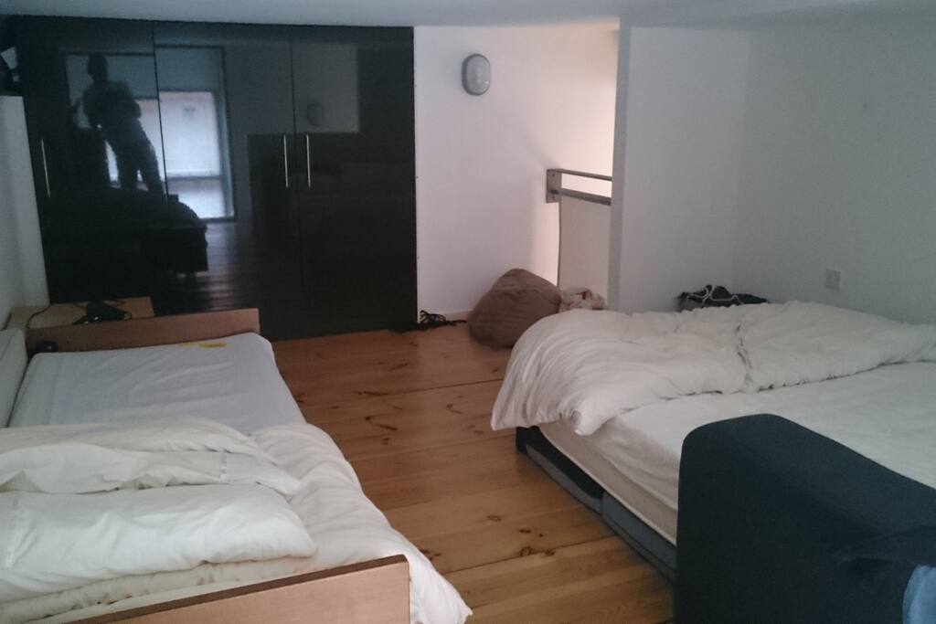 Room being rented view two