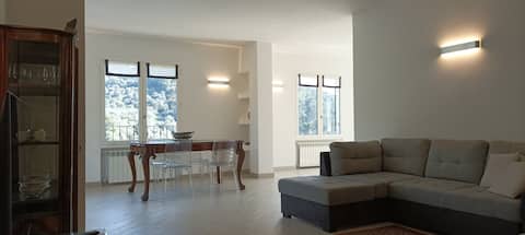 Top Airbnb: Park & Sea on the Terrace a Cervo