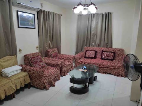 TRANSIENT VACATION HOUSE