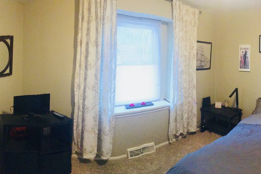 TV
