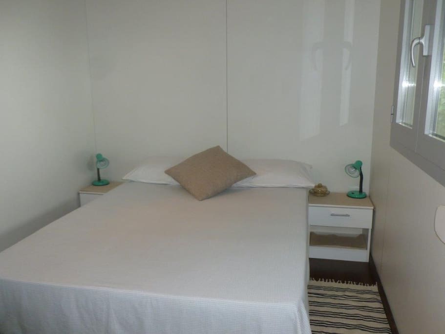 Double Room with large wardrobe